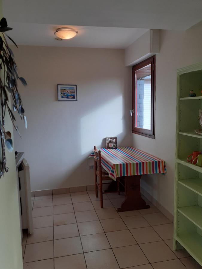 Chez Christine Bed and Breakfast Noyal-Pontivy Eksteriør billede